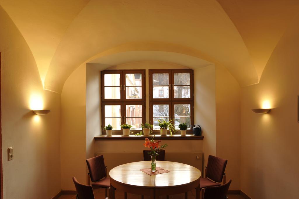 Gaestehaeuser St. Marienthal Buitenkant foto